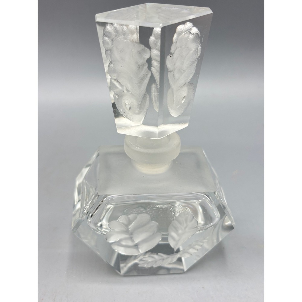 Vintage Glass Perfume Bottle Frosted Floral Intaglio Hexagon Glass Stopper 4" - Picture 7 of 10
